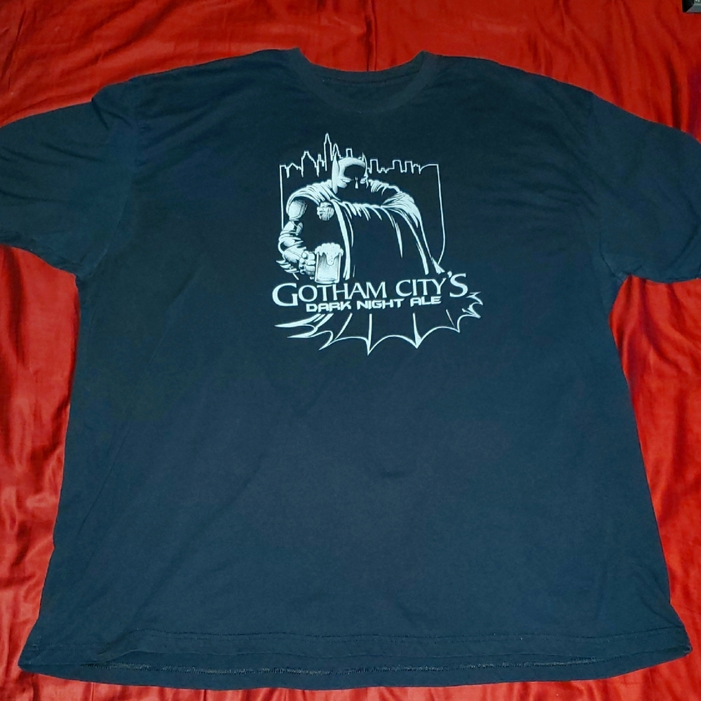 Batman Gotham City Beer T-Shirt